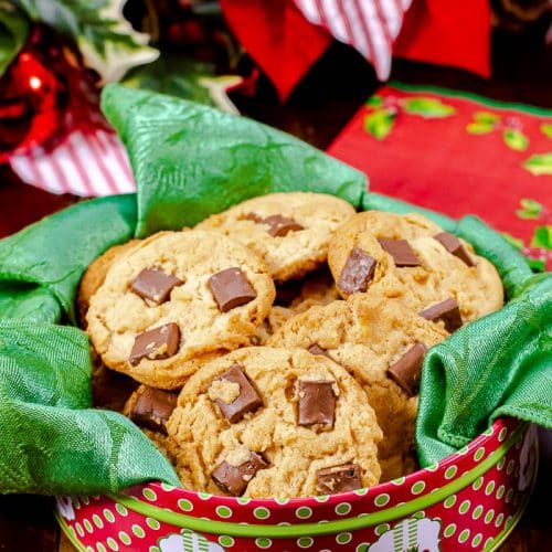 Eggless Peanut Butter Cookies with Chocolate Chips
